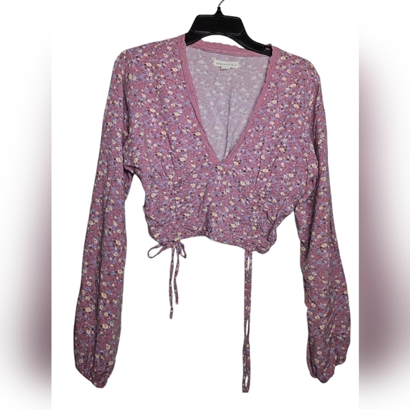 Aeropostale Pink Floral Long Sleeve Crop Double Cinch V-neck Size Large - Picture 2 of 3